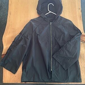Rain coat